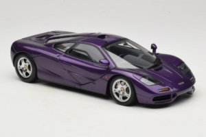 McLaren F1 Violet LCD 1:18 LCD18014-PU Métal — image 6 sur 8