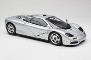 McLaren F1 Argent Minichamps 1:12 530133129 Métal — image 6 sur 8