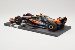 McLaren MCL60 #4 L. Norris F1 2023 Minichamps 1:18 537231804 Métal — image 5 sur 6
