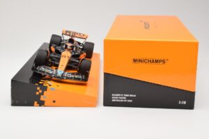 McLaren MCL60 #81 O. Piastri Australian GP 2023 Minichamps 1:18 533231881 Métal — image 5 sur 5