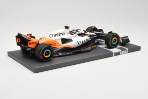 McLaren MCL60 #81 O. Piastri Monaco GP 2023 Minichamps 1:18 537232581 Métal — image 3 sur 6