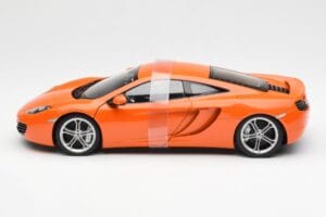 McLaren MP4-12C Orange AUTOart 1:18 76006 Métal — image 4 sur 8