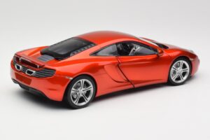 McLaren MP4-12C Orange Metallic Minichamps 1:18 110133020 Métal — image 3 sur 8