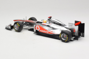 McLaren MP4-26 Mercedes #3 L. Hamilton Vodafone McLaren F1 2011 Minichamps 1:18 530111803 Métal — image 5 sur 7