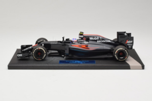 McLaren MP4-31 Honda #22 J. Button McLaren Honda F1 Team Chinese Grand Prix 2016 Minichamps 1:18 537161822 Métal