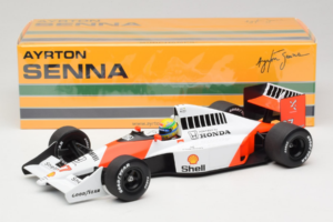 McLaren MP4/5B Honda #27 A. Senna Marlboro McLaren F1 World Champion 1990 Minichamps 1:18 540901827 Métal — image 7 sur 7