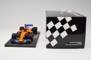 McLaren MCL33 Renault #14 F. Alonso Last F1 Race Abu Dhabi GP 2018 Minichamps 1:18 537183914 Métal — image 6 sur 6