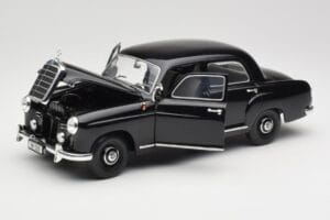 Mercedes 180 W120 Ponton Noir Revell 1:18 08973 Métal — image 2 sur 8