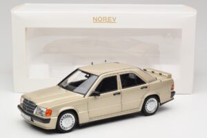 Mercedes 190E W201 2.3-16 Smoke Silver Metallic Norev 1:18 183831 Métal — image 8 sur 8