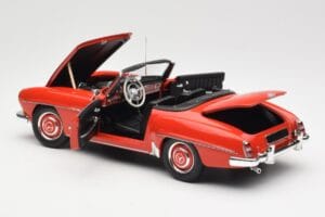 Mercedes 190 SL W121 Guards Red Minichamps 1:18 100037032 Métal — image 5 sur 8