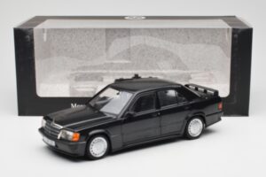 Mercedes 190E 2.3-16 W201 Noir Édition Concessionnaire Norev 1:18 B66040663 Métal — image 8 sur 8