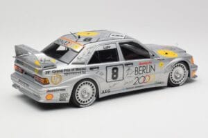 Mercedes 190E 2.5-16 EVO II W201 #8 Zung Fu E. Lohr Guia Race Macau 1992 Minichamps 1:18 155923608 Métal — image 3 sur 6