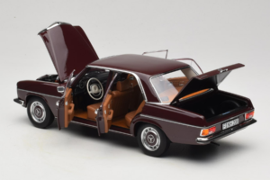 Mercedes 200 W115 Brun Rouge Foncé Norev 1:18 183778 Métal — image 5 sur 8
