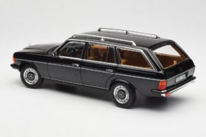 Mercedes 200 T S123 Noir Norev 1:18 183735 Métal — image 7 sur 8