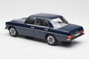 Mercedes 200 W114 Midnight Bleu Édition Concessionnaire Norev 1:18 B66040694 Métal — image 7 sur 8