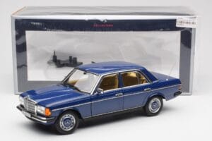 Mercedes 200 W123 Surf Bleu Norev 1:18 183710 Métal — image 8 sur 8