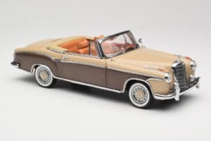 Mercedes 220 SE W128 Cabriolet Rouge Bronze Sun Star 1:18 3572 Métal — image 6 sur 8