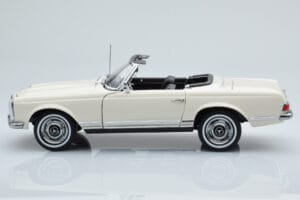 Mercedes 230 SL W113 Pagoda Blanc Édition Limitée Norev 1:18 183768 Métal — image 4 sur 9