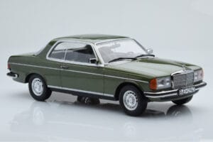 Mercedes 280 CE W123 Coupé Vert Norev 1:18 183704 Métal — image 4 sur 6