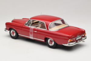 Mercedes 280 SE Coupé Rouge Norev 1:18 183527 Métal — image 5 sur 6