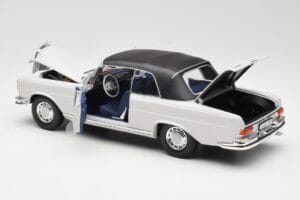 Mercedes 280 SE W111 Cabriolet Gris Clair Norev 1:18 183530 Métal — image 5 sur 8