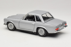Mercedes 280 SL W113 Berlina Argent Techno Giodi 1:18 F14051030 Métal — image 7 sur 8