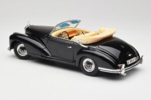 Mercedes 300 S W188 Cabriolet Noir Tchibo 1:18 36782 Métal — image 7 sur 8