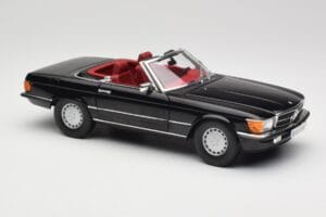 Mercedes 300 SL R107 Noir Norev 1:18 183511 Métal — image 6 sur 8