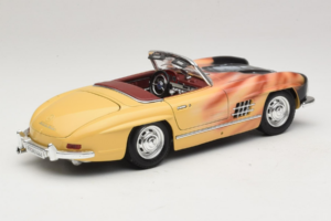 Mercedes 300 SL Roadster Rosemarie Muster Edition Limitée 18/27 Bburago 1:18 3023-M1 Métal — image 3 sur 8