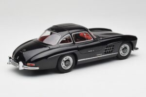 Mercedes 300 SL W198 Noir Minichamps 1:18 180039004 Métal — image 3 sur 8