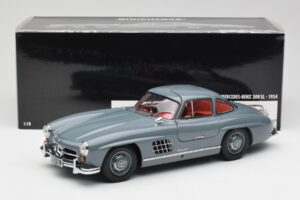 Mercedes 300 SL W198 Graphite Gris Minichamps 1:18 180039005 Métal — image 8 sur 8