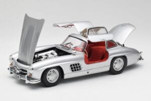 Mercedes 300 SL W198 Gullwing Argent Minichamps 1:18 180039000 Métal — image 2 sur 8