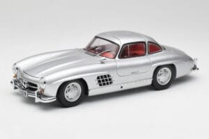 Mercedes 300 SL W198 Gullwing Argent Minichamps 1:18 180039000 Métal