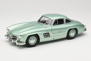 Mercedes 300 SL W198 Gullwing Light Green Metallic Minichamps 1:18 110037221 Métal