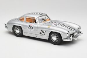 Mercedes 300 SL W198 #295 1954 Bburago 1:18 32813 Métal — image 6 sur 8