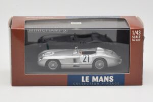 Mercedes 300 SLR #21 K. Kling / A. Simon 24 Hours of Le Mans 1955 Minichamps 1:43 432553021 Métal — image 4 sur 4