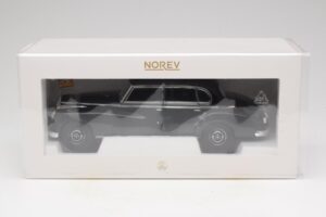 Mercedes 300 W186 Konrad Adenauer Norev 1:18 183707 Métal — image 9 sur 9