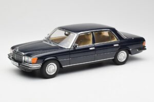 Mercedes 450 SEL 6.9 W116 Bleu Foncé Revell 1:18 8956 Métal