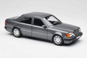 Mercedes 500 E W124 Pearl Gris Norev 1:18 183946 Métal — image 6 sur 8
