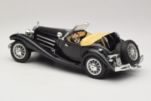 Mercedes 500K Roadster Noir Bburago 1:18 3020-P2 Métal — image 7 sur 8