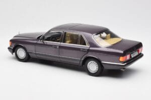 Mercedes 560 SEL W126 Violet Metallic Norev 1:18 183544 Métal — image 7 sur 8