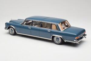 Mercedes 600 Pullman W100 Bleu NZG 1:18 B66040707 Métal — image 7 sur 8
