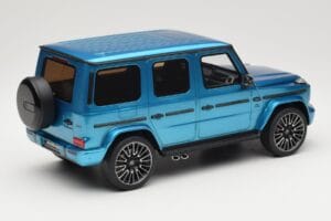 Mercedes AMG G63 W463 Hyper Blue Magno GT Spirit 1:18 GT925 Résine — image 2 sur 6