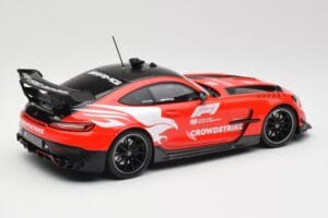 Mercedes AMG GT Black Series C190 Safety Car F1 2023 Minichamps 1:18 155032091 Métal — image 2 sur 6