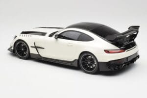 Mercedes AMG GT C190 Black Series Designo Diamond Blanc Metallic Minichamps 1:18 155032022 Métal — image 5 sur 6