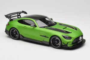 Mercedes AMG GT C190 Black Series Green Hell Magno Minichamps 1:18 155032020 Métal — image 4 sur 6