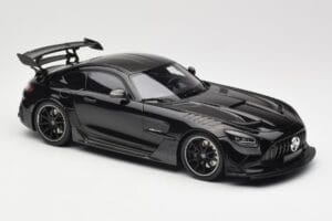 Mercedes AMG GT C190 Black Series Jet Black Metallic Minichamps 1:18 155032024 Métal — image 4 sur 6
