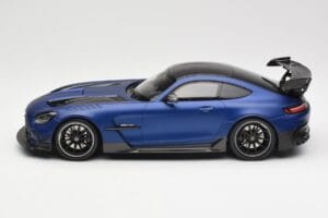 Mercedes AMG GT C190 Black Series Spectral Blue Magno Minichamps 1:18 155032021 Métal — image 3 sur 6