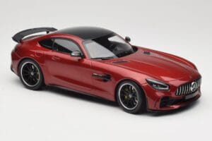 Mercedes AMG GT R C190 Jupiter Red Metallic Minichamps 1:18 155036027 Métal — image 4 sur 6