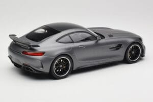 Mercedes AMG GT R C190 Gris Mat Métallisé Minichamps 1:18 155036026 Métal — image 2 sur 6